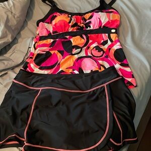 Zero exposure women’s size 16 Tankini set